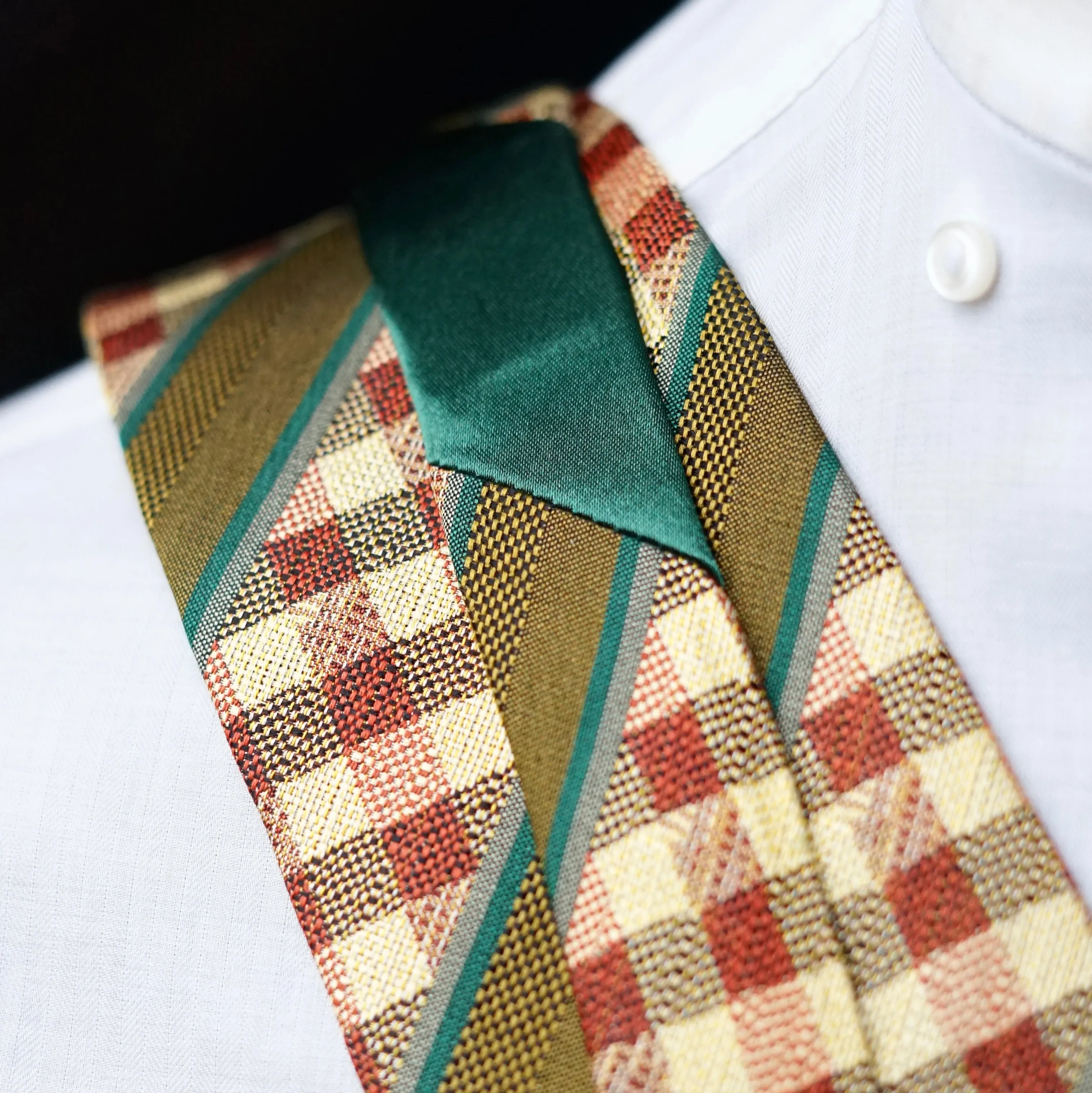 Loreta E X T E N D E D Vintage Tie