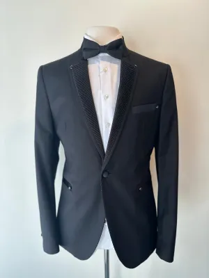 Pleated Mandarin Tuxedo - Black